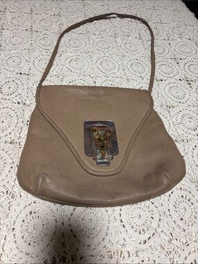 Women’s Taupe Leather Shoulder Bag